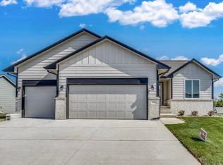 212 E Ripley Ct, Derby, KS 67037