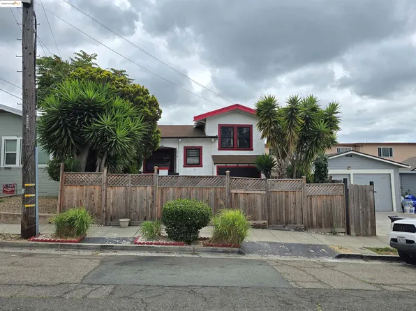 2818 Parker Ave, Oakland, CA 94605