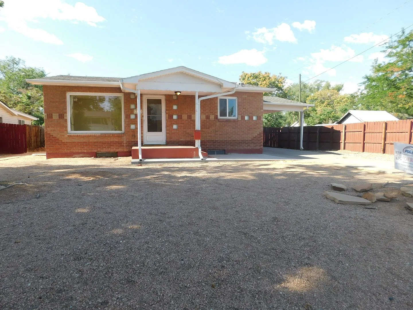 941 Walnut Avenue — Photo 2