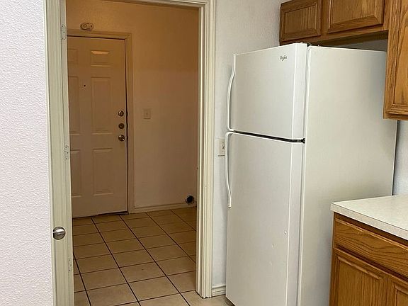 5th image of 1210 N Bangor Ave #B