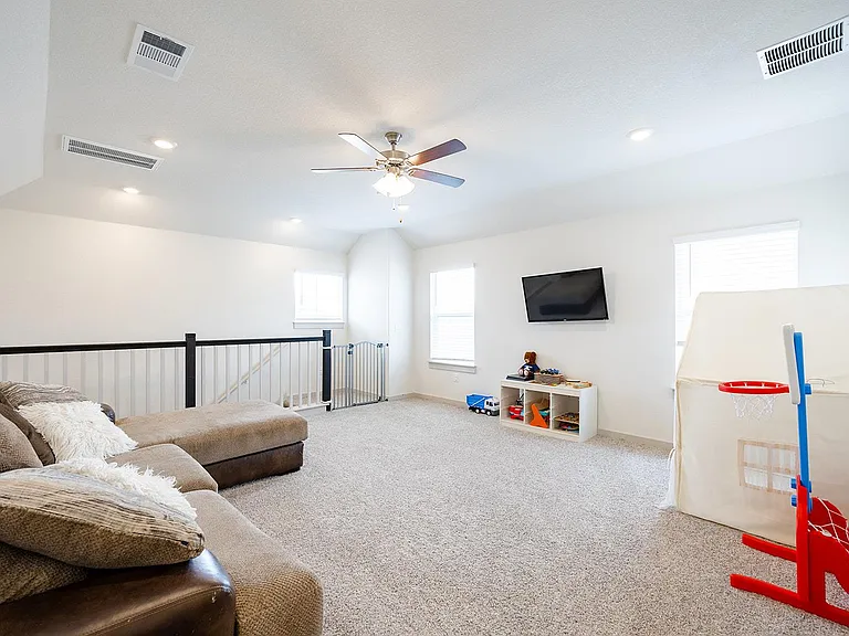 900 Balsora Cv — Photo 21