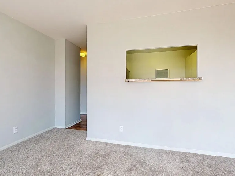 Lake Meadows Apartments — Photo 96