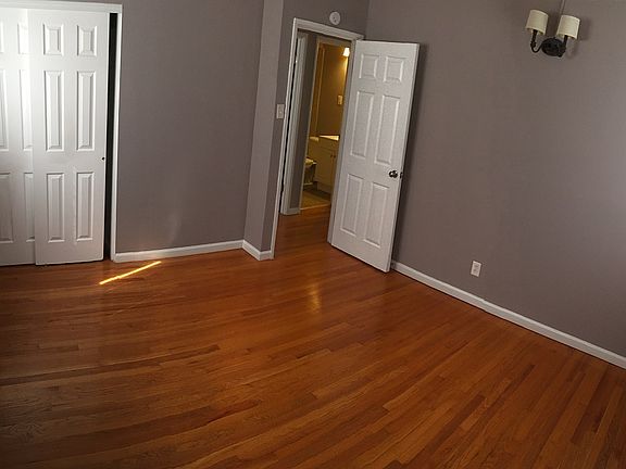 3rd image of 500 Bardot Dr