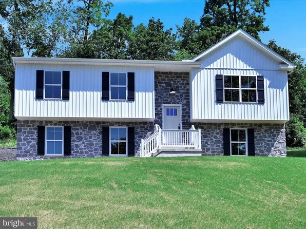 520 Betty Ln, Columbia, PA 17512