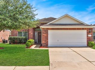 9934 Lynette Falls Dr, Houston, TX 77095