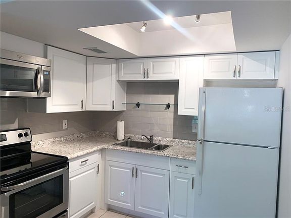 3rd image of 3100 Hartford St N APT 212