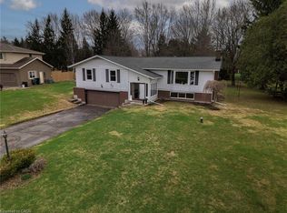27 Sunset Dr, Woolwich, ON