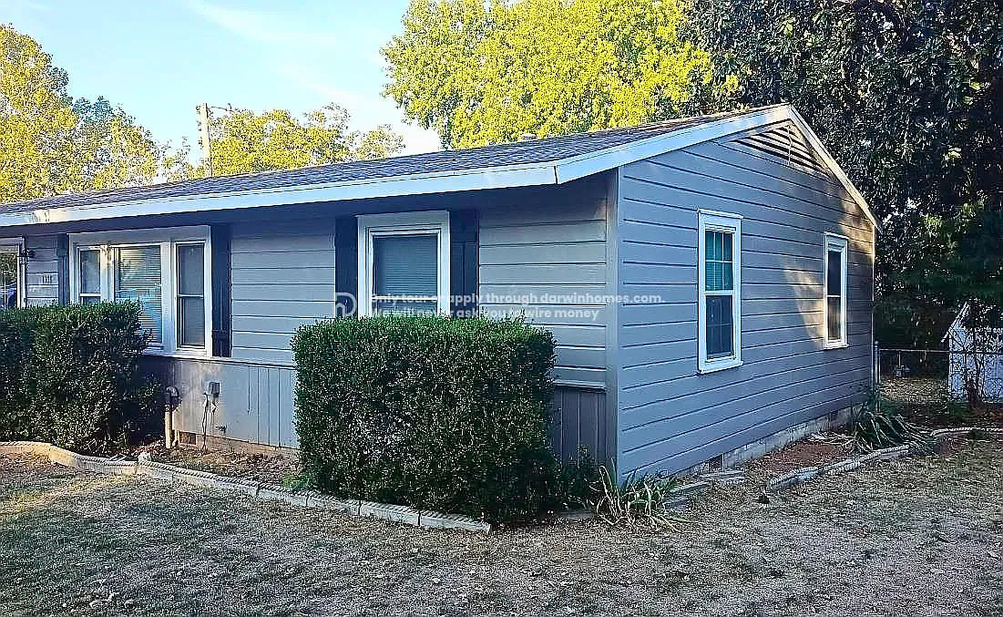 3 bed, 1.0 bath, 1375 sqft, $1,397 — Photo 4