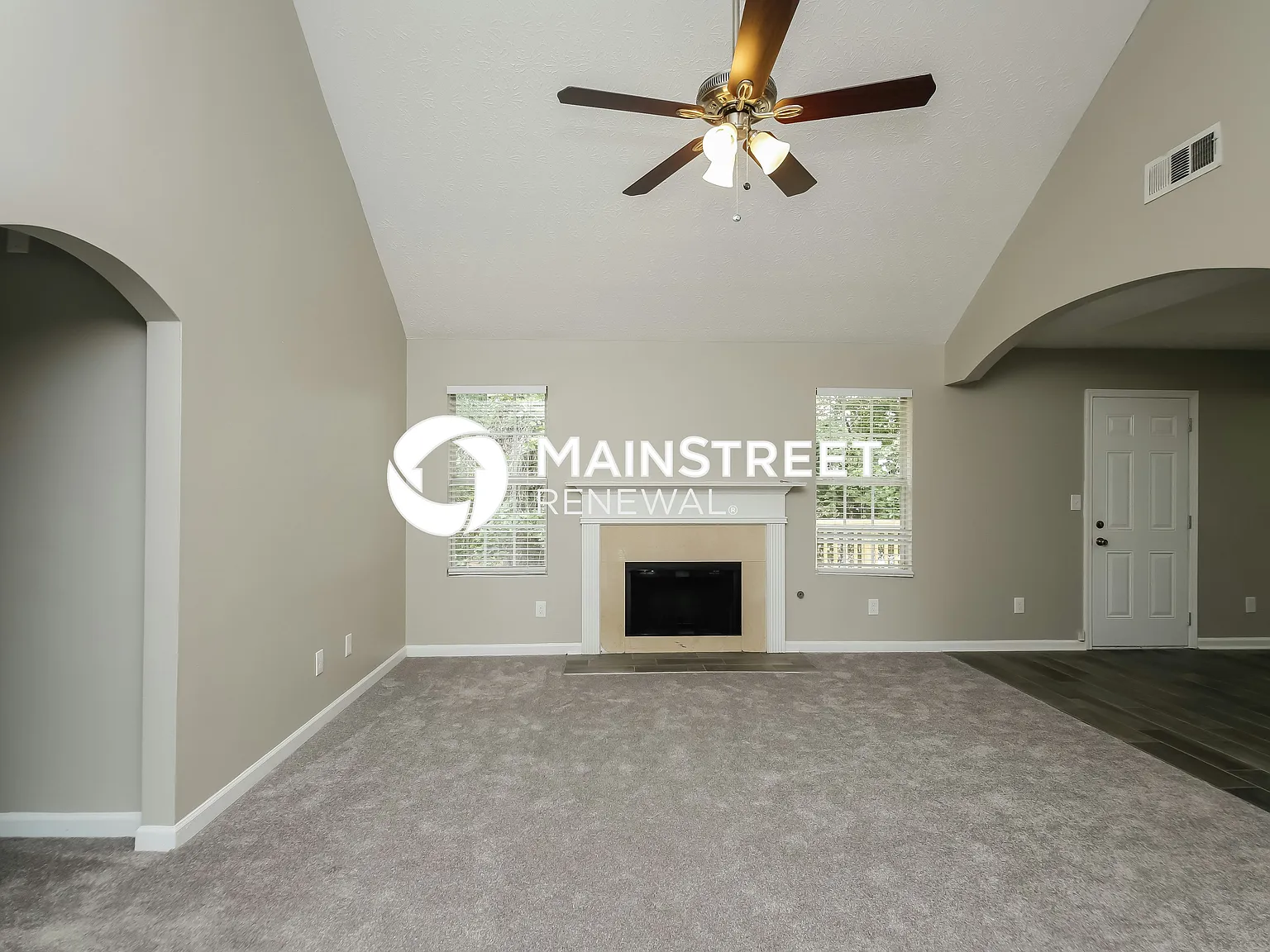 7495 Royale Ct — Photo 2