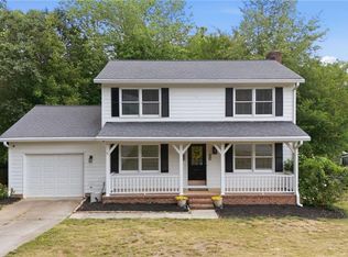 5404 N Oaks Dr, Greensboro, NC 27455