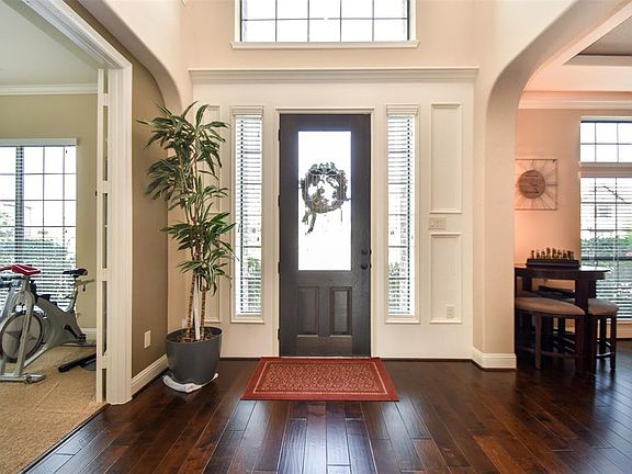 4th image of 26907 Wedgewater Crest Ln