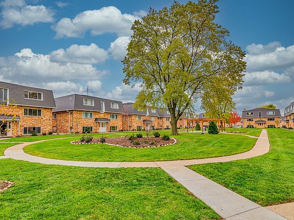 2nd image of 10020 Holly Ln #10005-1S