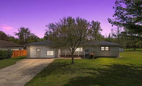 802 Hannah Dr #1 Photo 1