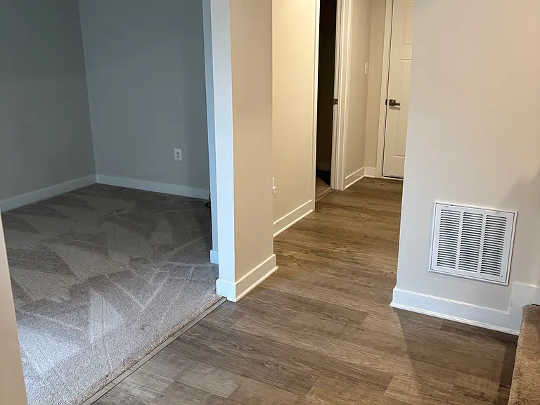 16340 Fife Way — Photo 3