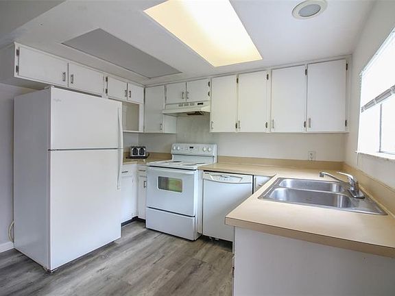 5th image of 1533 King Ave