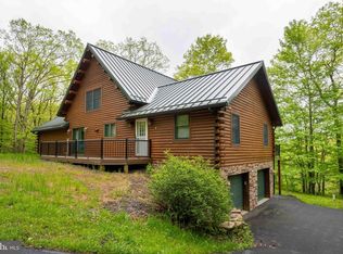 251 Robinwood Dr, Oakland, MD 21550