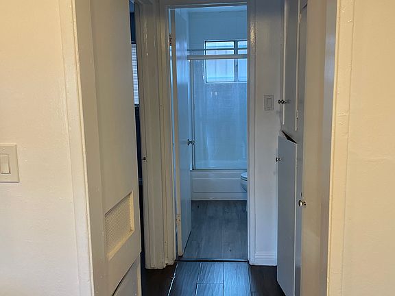 5th image of 301 Magnolia Ave #5