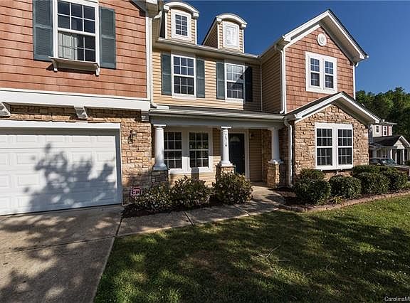 3rd image of 7516 Brookwood Valley Ln
