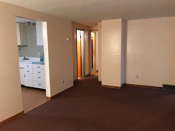 3rd image of 80 Fairfield Ave