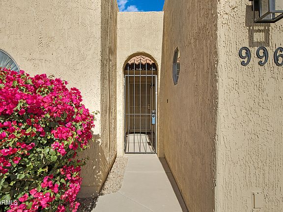 3rd image of 996 E PASEO DEL ORO --