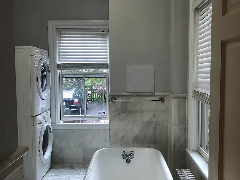 117 Sycamore St #1 — Photo 12