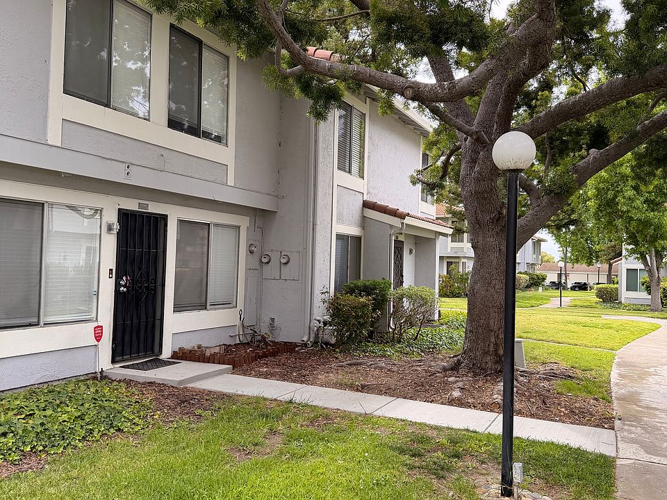 1st image of 5044 Bridgepointe Pl
