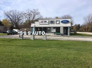8853 S 27th St, Franklin, WI 53132