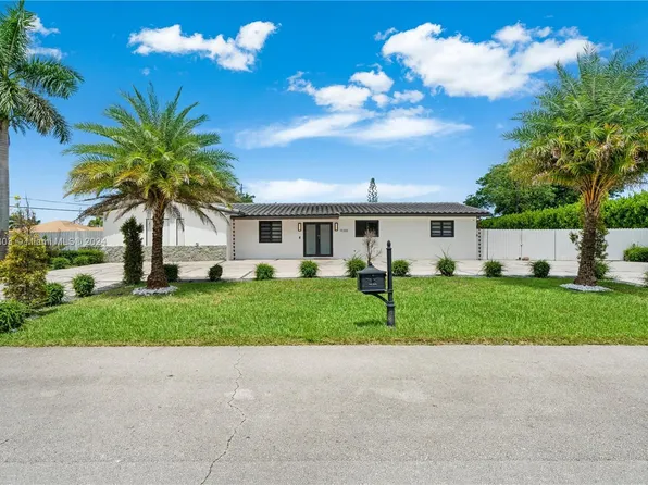 19355 SW 127th Ct, Miami, FL 33177