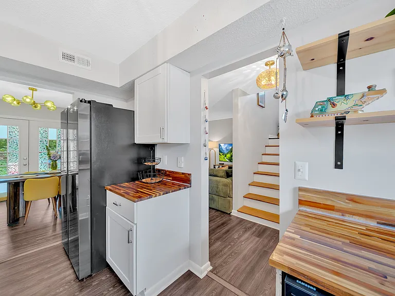 7540 Chatham Cir — Photo 15