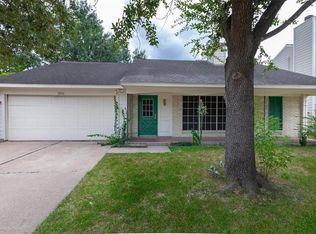 13511 Harpers Bridge Dr, Houston, TX 77041