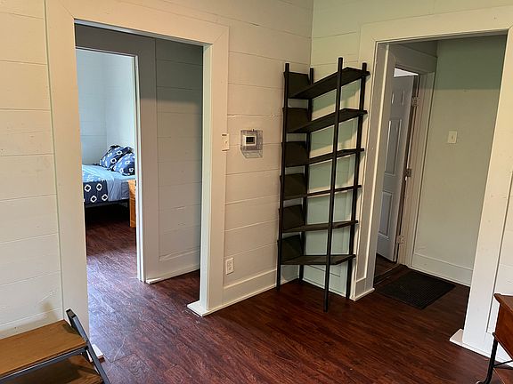 3rd image of 2627 Sanger Ave #3