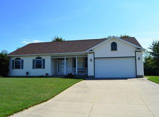 10993 Vineyard Dr, North East, PA 16428