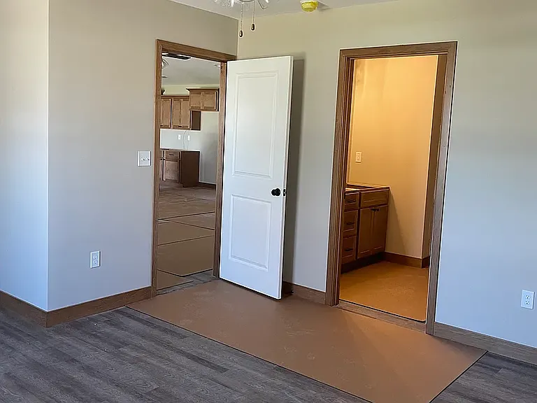 208 Lakeside Dr #208 — Photo 6