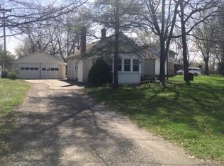 5205 Valley View Rd, Edina, MN 55436