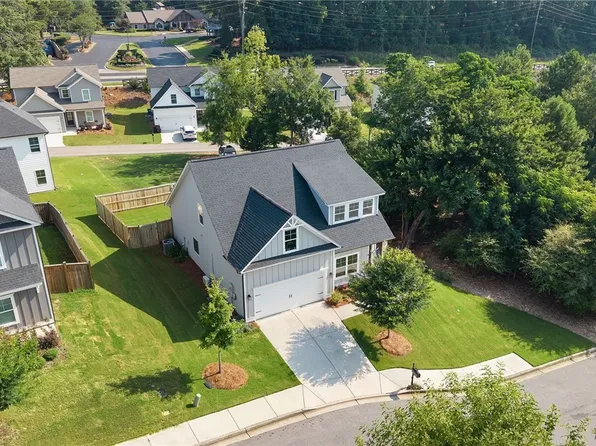 120 Russell Way, Athens, GA 30606
