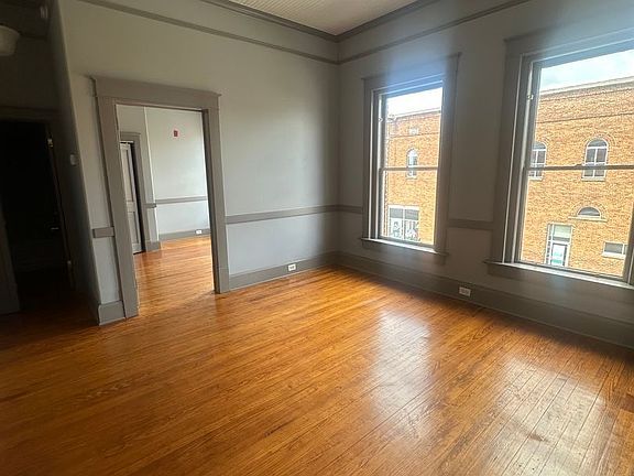 2nd image of 106 N Broad St #B