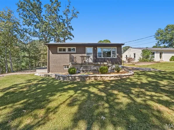 5985 N Lakeshore Dr, Hillsboro, MO 63050