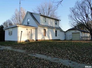 209 E Main St, Industry, IL 61440