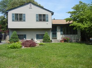 914 Evergreen Rd, Severn, MD 21144