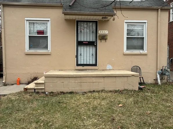 7381 Minock St, Detroit, MI 48228