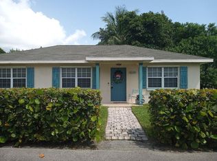 8696 SE Lyons Rd, Hobe Sound, FL 33455