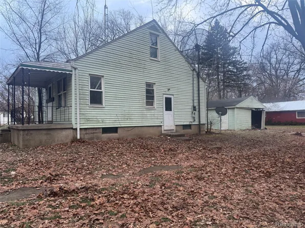 2321 Levern St, Flint, MI 48506