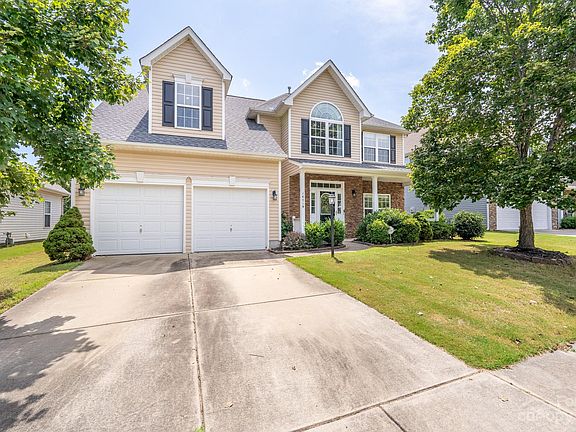 2nd image of 14719 Watertrace Dr