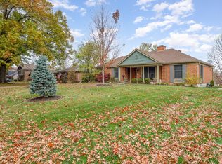 68 Superior Dr, Fort Mitchell, KY 41017