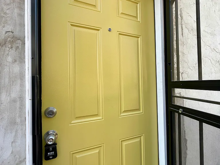 1005 Frankford Ave #2 — Photo 5