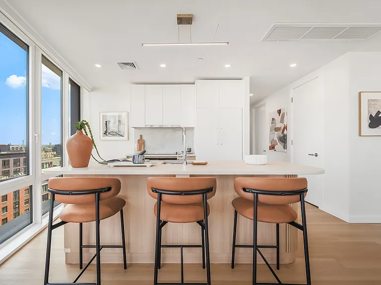 1042 Atlantic Ave #Penthouse 2I — Photo 3