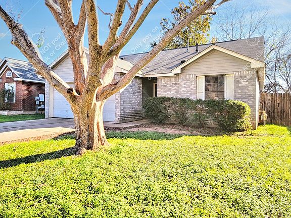 3rd image of 3303 Peavy Dr