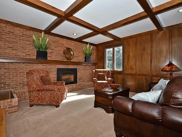 1425 Winding Ridge Ter — Photo 4