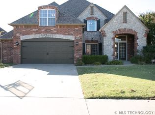 9220 N 98th East Ct, Owasso, OK 74055