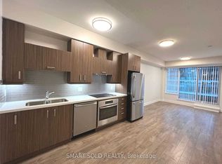 18 Uptown Dr #332, Markham, ON L3R 5M5